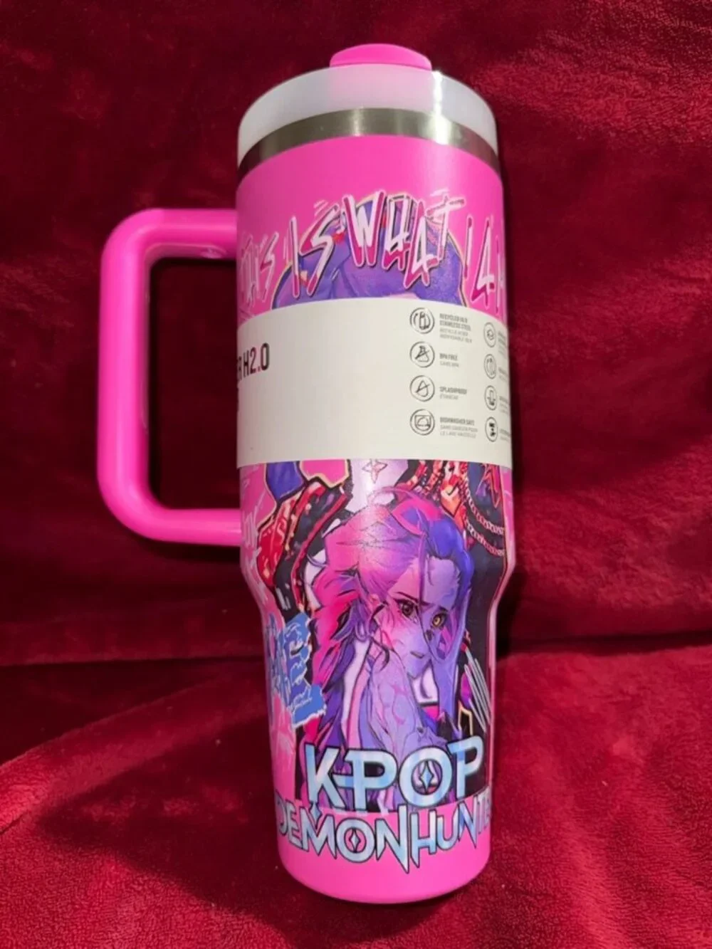 Stanley Demon Hunters  H2.0 40 oz. Hot Pink Tumbler w/ K-Pop Character Art NIB - Picture 2 of 3
